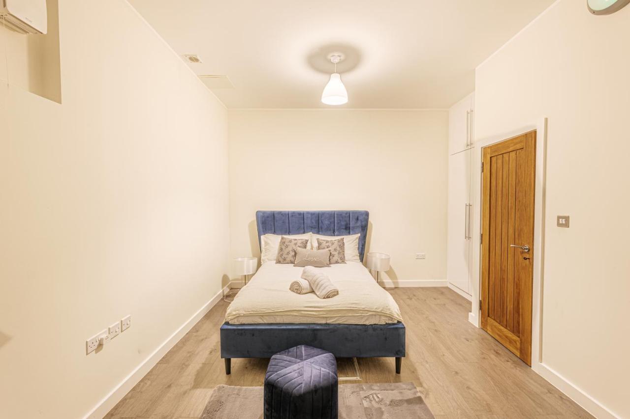 Stunning Family Apartments - Bromley Exteriör bild